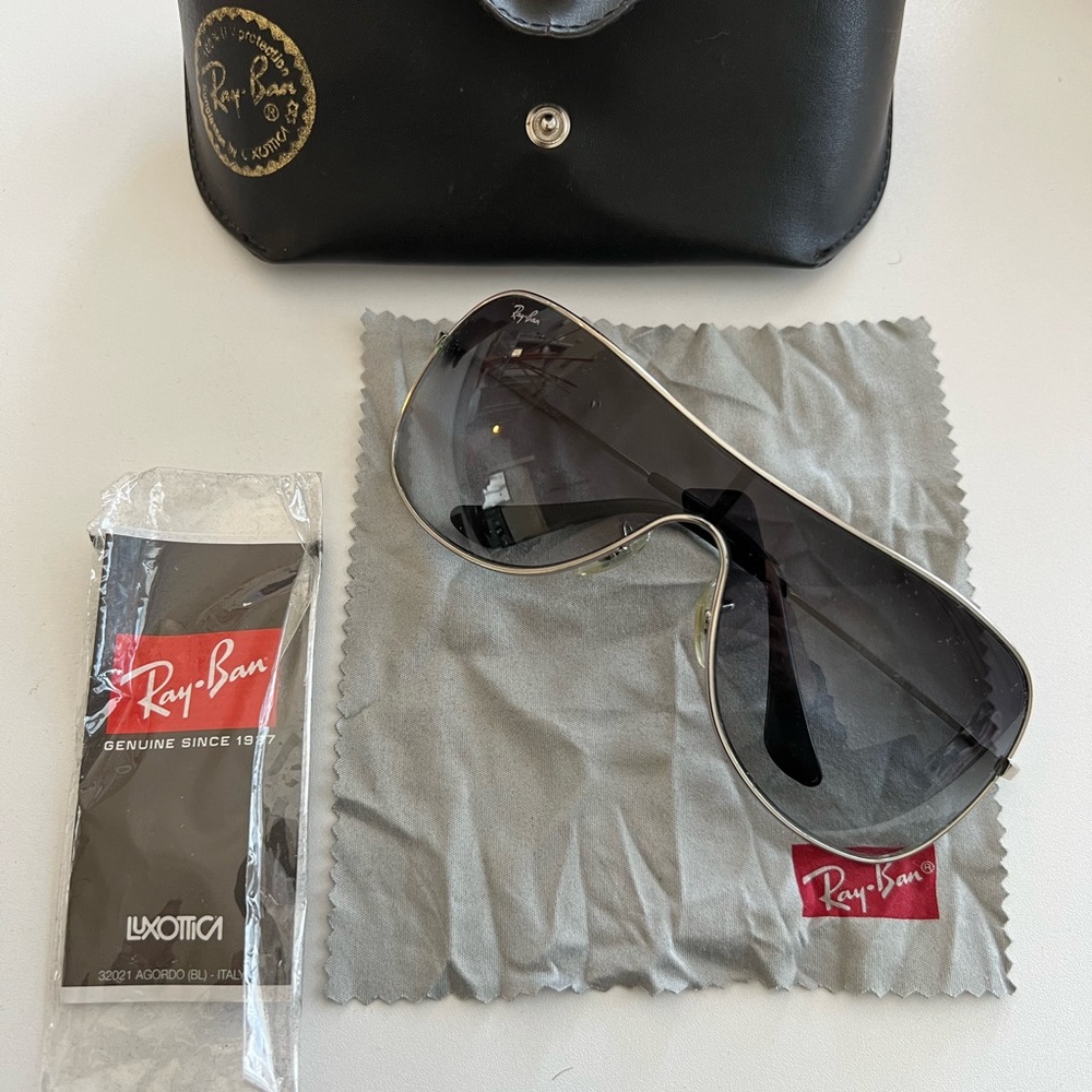 Rayban 3211 003/8G Small 3N Grey Gradient lenses